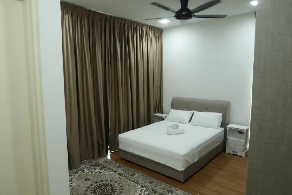 Promo Private Luxurious Nilai Vacation Home Exterior photo